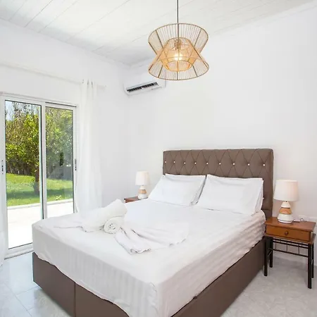 Mythos Luxury Villa * Faliraki