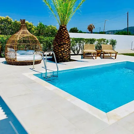 Mythos Luxury Villa Фалираки