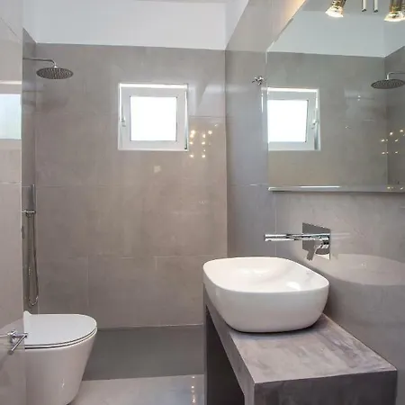 Дом отдыха Mythos Luxury Villa *