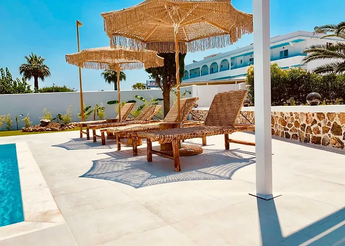 Mythos Luxury Nyaraló