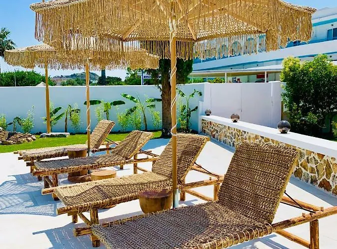 Mythos Luxury بيت للعطل