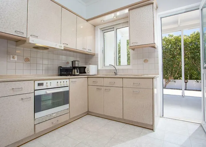 Mythos Luxury بيت للعطل *